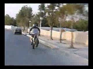 Cr 500 glissade wheeling