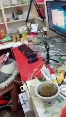 Clip quay phòng của cô gái sang chảnh: Khung cảnh bên trong khiến nhiều người choáng