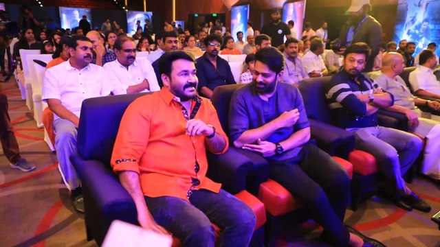 കൊച്ചിയിലെ മോഹൻലാലും പ്രഭാസും വേദി പങ്കിട്ടപ്പോൾ | FilmiBeat Malayalam