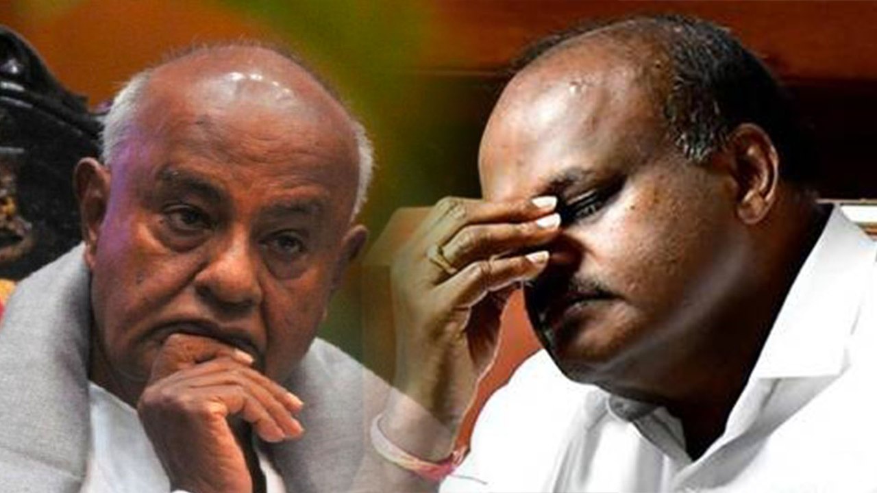 ದೇವೇಗೌಡರ ಮುಂದೆ ಎಚ್‌ಡಿಕೆ ಕಣ್ಣೀರು ಹಾಕಲು ಏನು ಕಾರಣ ?  | Oneindia Kannada