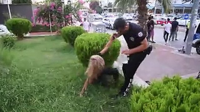 5 araç ve ekip otosuna çarpan alkollü sürücü: Onları öptüm