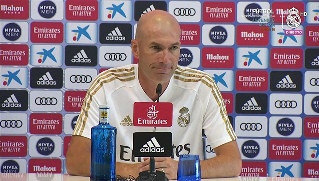 Zinedine Zidane: "No me imagino al Madrid sin Keylor, no contemplo su salida"