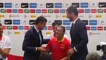 Pedro Sánchez despide a la Selección antes del Mundial de China