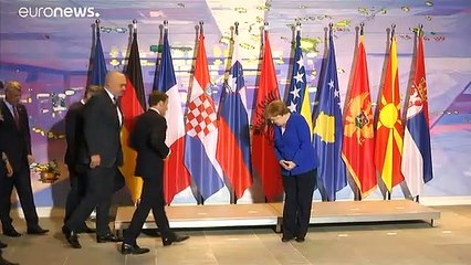 Période de flou au Kosovo, après la dissolution du parlement