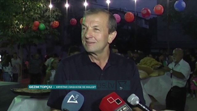 Maliqi nuk i ndahet tradites, organizohet festa e “Bukës së Re” - News, Lajme - Vizion Plus