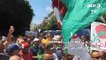 الجزائريون يتظاهرون للجمعة السابعة والعشرين على التوالي