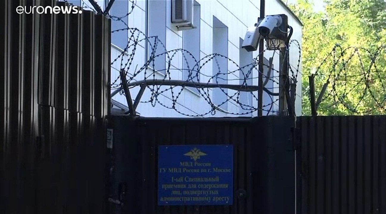 Oppositionspolitiker Nawalny ist wieder frei