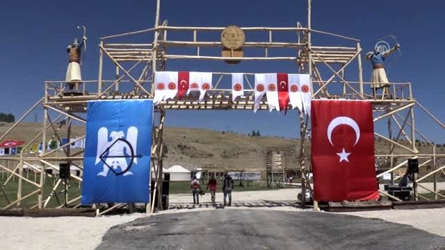 Ahlat, Malazgirt Zaferi'nin 948. yıl dönümü etkinliklerine hazır