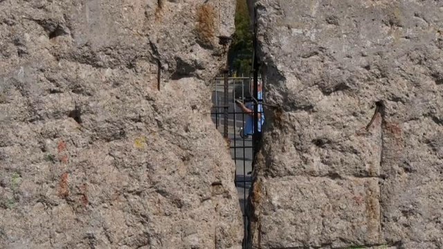 Βερολίνο: «Ταξίδι στο χρόνο» πριν από την πτώση του Τείχους