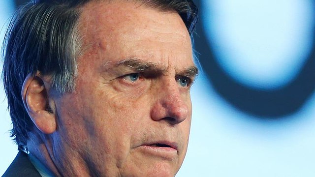 Incendies en Amazonie : Bolsonaro sous pression