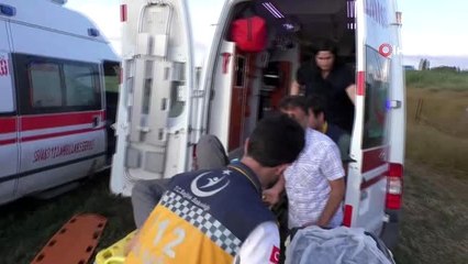 Sivas'ta lokomotif ile otomobil çarpıştı: 1 ölü, 2 ağır yaralı