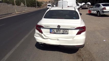 Diyarbakır'da 6 aracın kazaya karışmasına neden olan sürücü olay yerinden kaçtı