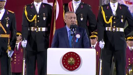 Cumhurbaşkanı Erdoğan: "Parayı halka değil Kandil'e gönderenlere, dağa gönderenlere biz seyirci...