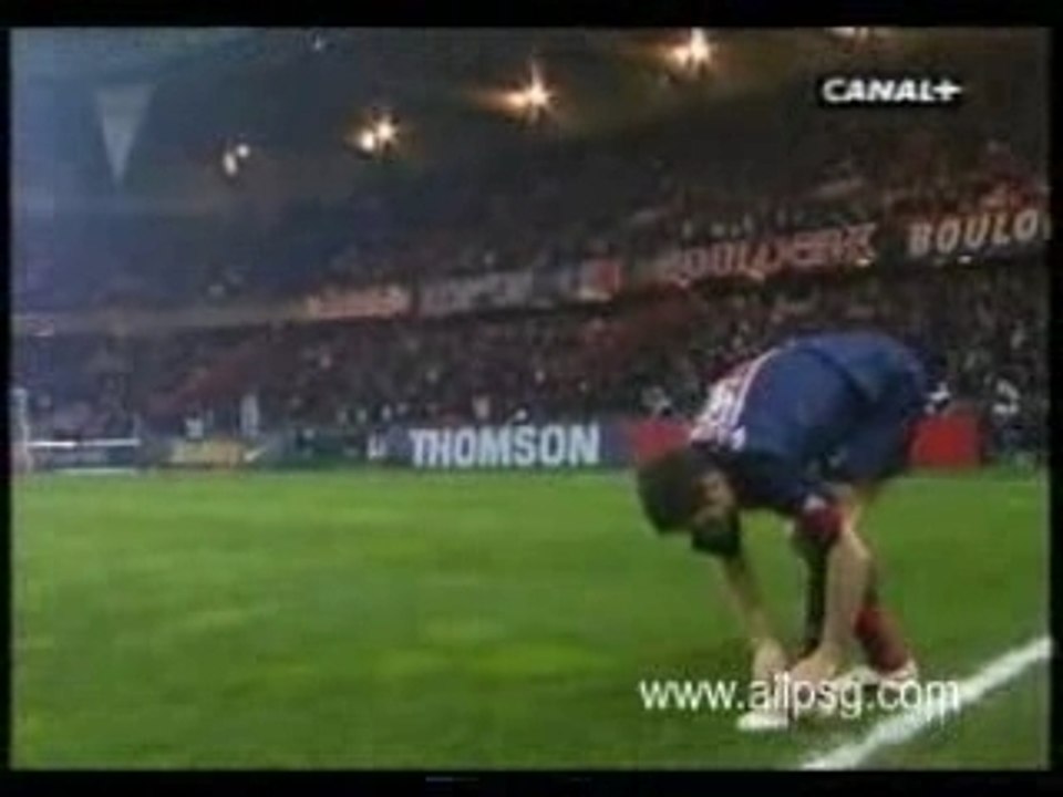 psg pauleta triplé énorme ovation