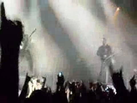 Linkin Park - Wake + Given Up (Bercy 2008)