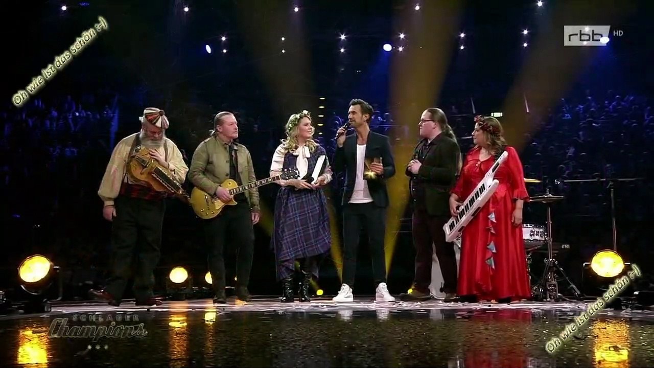 The Kelly Family - Take My Hand - | Schlagerchampions 2019