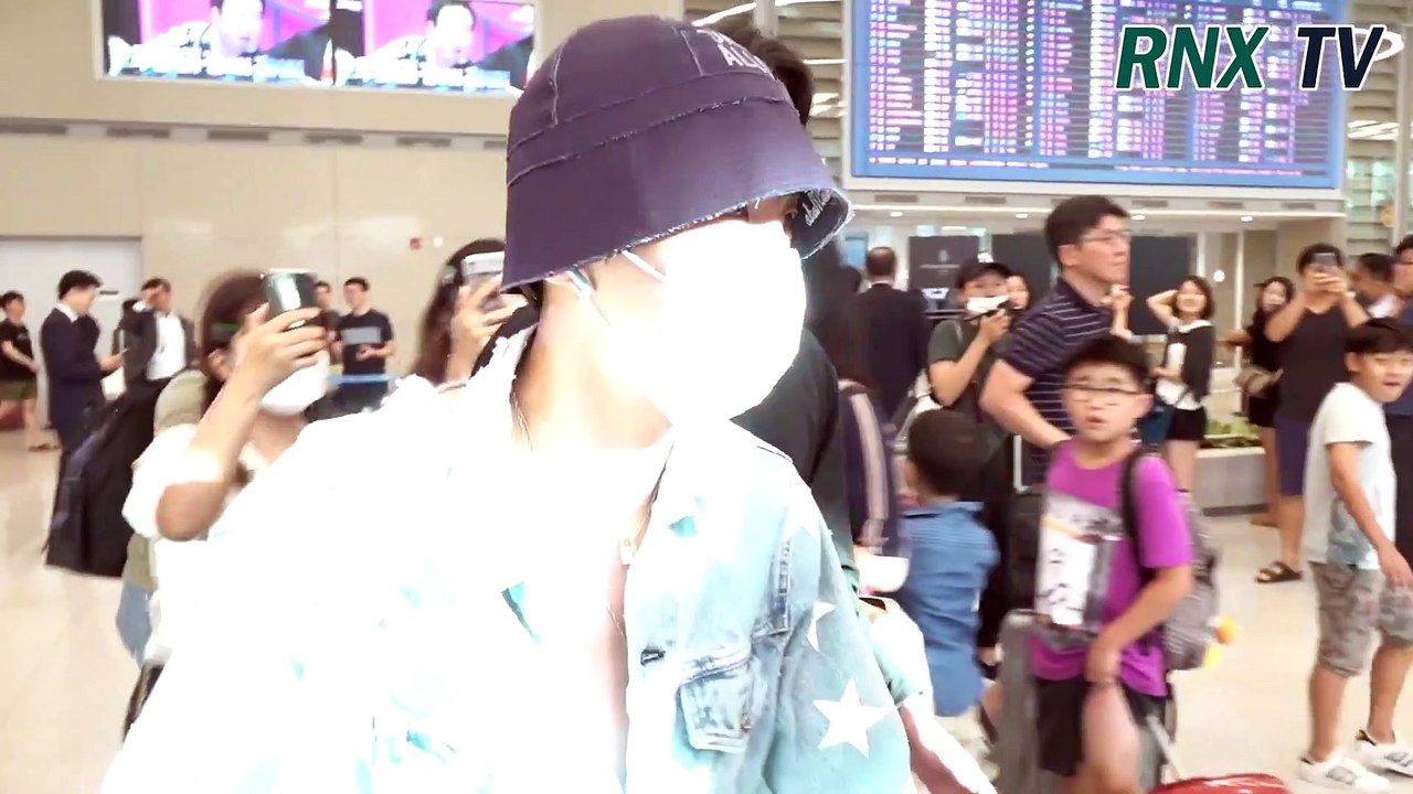 BTS 'J-HOPE' 190824 Airport