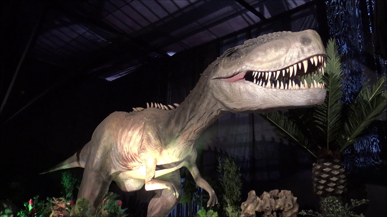 Dinosaurs Alive Animatronics at Estación Mapocho, Santiago, Chile