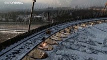 Video: Rusya'da yıkımı planlanan dev stadyum çöktü, bir işçi hayatını kaybetti