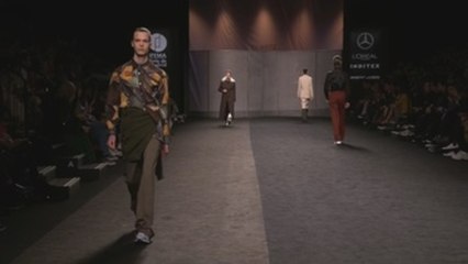 Duarte se inspira en "prototipos de coches italianos" para su nueva colección