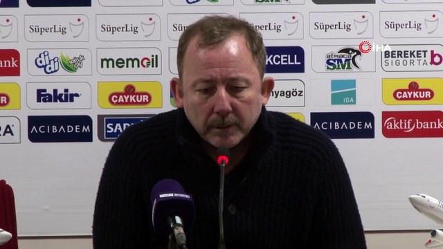 Beşiktaş Teknik Direktörü Sergen Yalçın İlk Galibiyetini Aldı