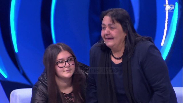 Nënë e bir takohen pas 48 vitesh - Dua të të bëj të lumtur, 1 Shkurt 2020