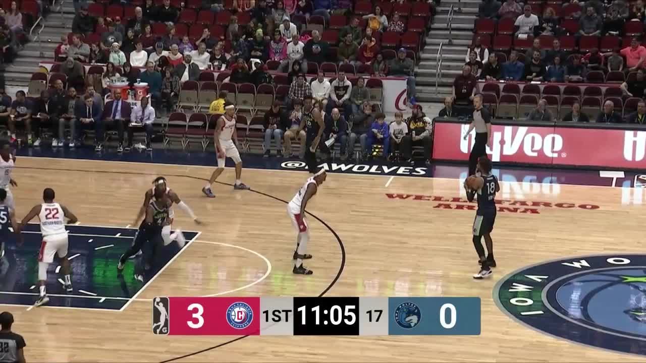 Jaylen Johnson Posts 23 points, 10 assists & 11 rebounds vs. Agua Caliente Clippers