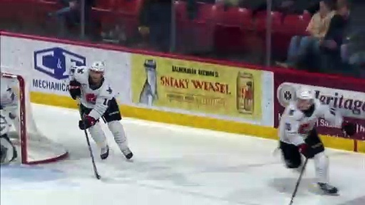 Highlights: Royals (7) at Warriors (2)