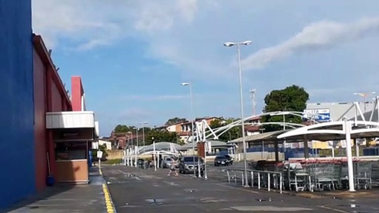 [SBFZ Spotting]Boeing 737-800 PR-GUG na final antes de pousar em Fortaleza vindo de Salvador