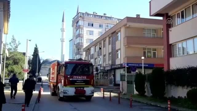 Gebze İlçe Emniyet Müdürlüğü binasında yangın