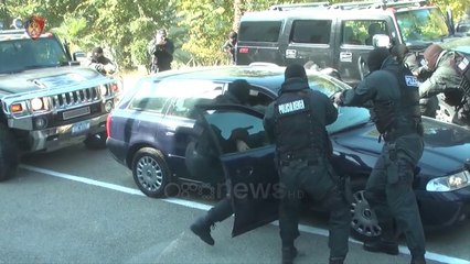 Ora News - 250 subjekte në sitën e Anti-KÇK, 48 orë afat për plotësimin e formularit të pasurisë