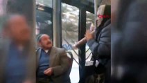 Ataşehir'de 2 yaşlı yolcunun halk otobüsündeki kavgası kamerada