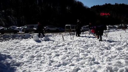 Kütahya domaniç'in karlı dağlarında kar keyfi