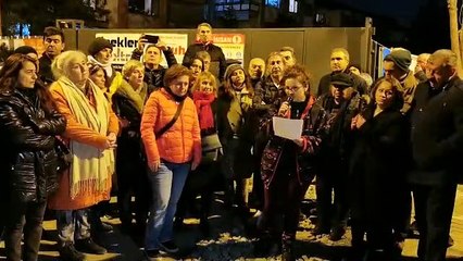 Acıbadem'de cemaat mührü kırdı, halk sokakta nöbete başladı