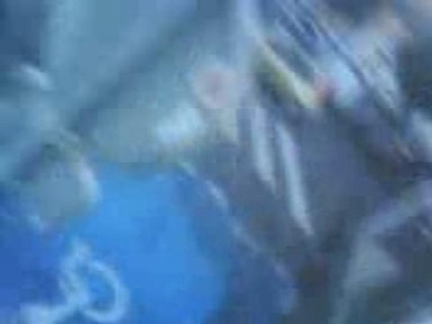 lancons des dragibus dans une cabine tele