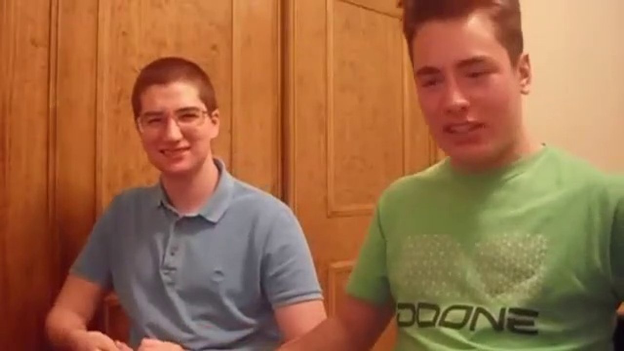 Video reacción con Paxe y Juanci