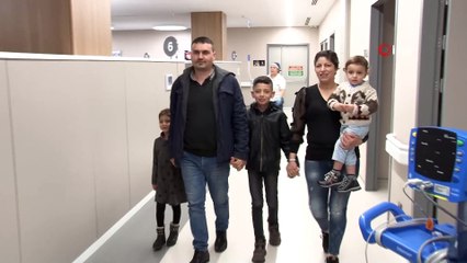 Çocuğunu emzirirken fark etti, sevgi ve motivasyonla kanseri yendi