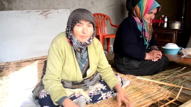 Kütahya hasır dokuma sanatını yaşatmaya çalışıyor