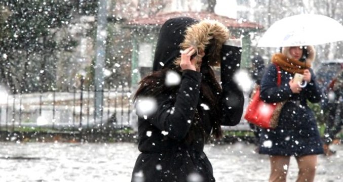 Meteoroloji'nin ardından İstanbul Valiliği de kar yağışı için uyarı yaptı