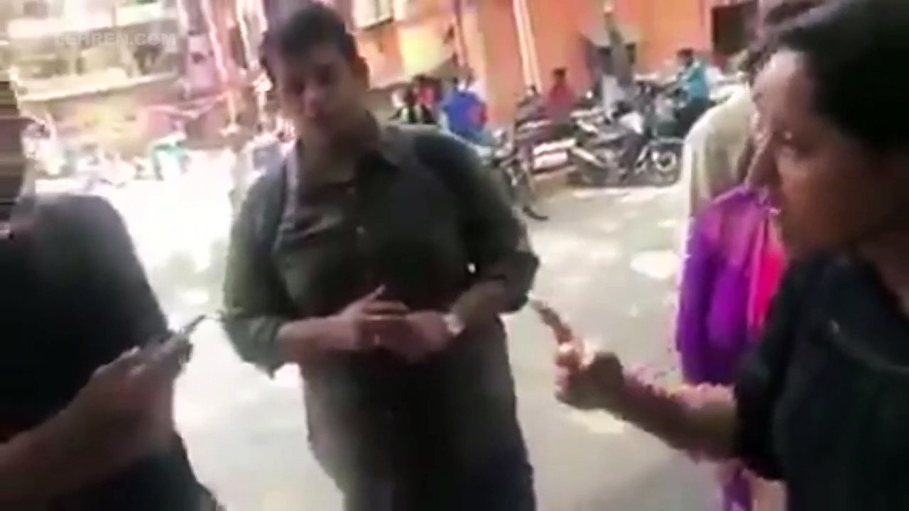 Arnab Goswami के साथ विवाद कर चर्चाओं में आये Kunal Kamra का यह वीडियो हो रहा काफी वायरल
