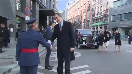 Ovación a los reyes en el Congreso en el arranque de la XIV legislatura