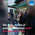 Rassemblement de profs, lycéens et parents d élèves devant le lycée Monge à Chambéry