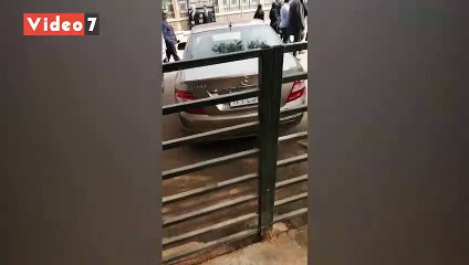 إقامة صلاة الجناز على خالد بشارة بكنيسة مارمرقس بحضور أسرته وآل ساويرس