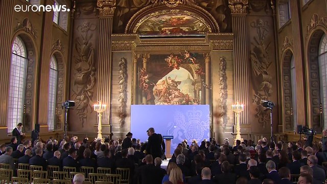 Только торговля или свободы тоже