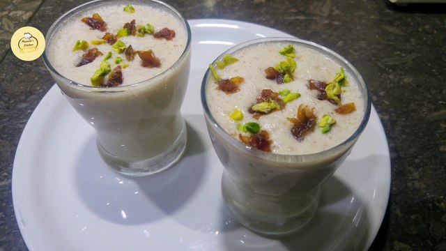 Date Milkshake / Khoya Khajoor Milkshake | Healthy Date Milkshake by Meerabs kitchen