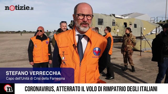 Coronavirus, rimpatriati gli italiani bloccati in Cina a Wuhan: le immagini | Notizie.it