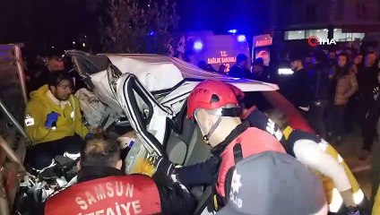 Samsun'da aracıyla tırın altına giren iş adamı ağır yaralandı