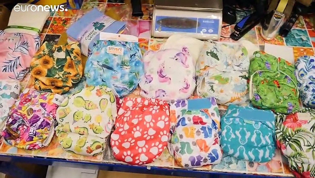 Viele bunte Stoffwindeln, der Umwelt zuliebe