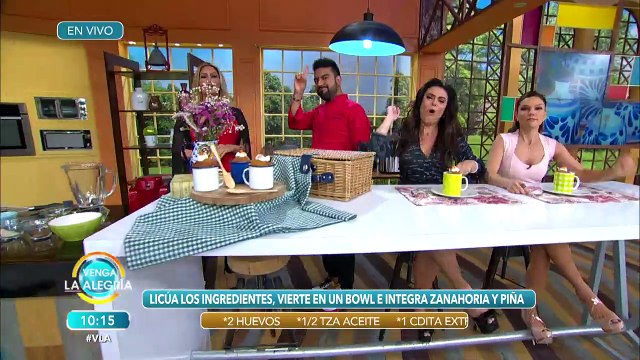 ¡Delicioso Pastel de zanahoria en taza y con microondas! | Venga La Alegría