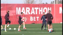 El Sevilla FC entrena en medio de su peor momento de la temporada